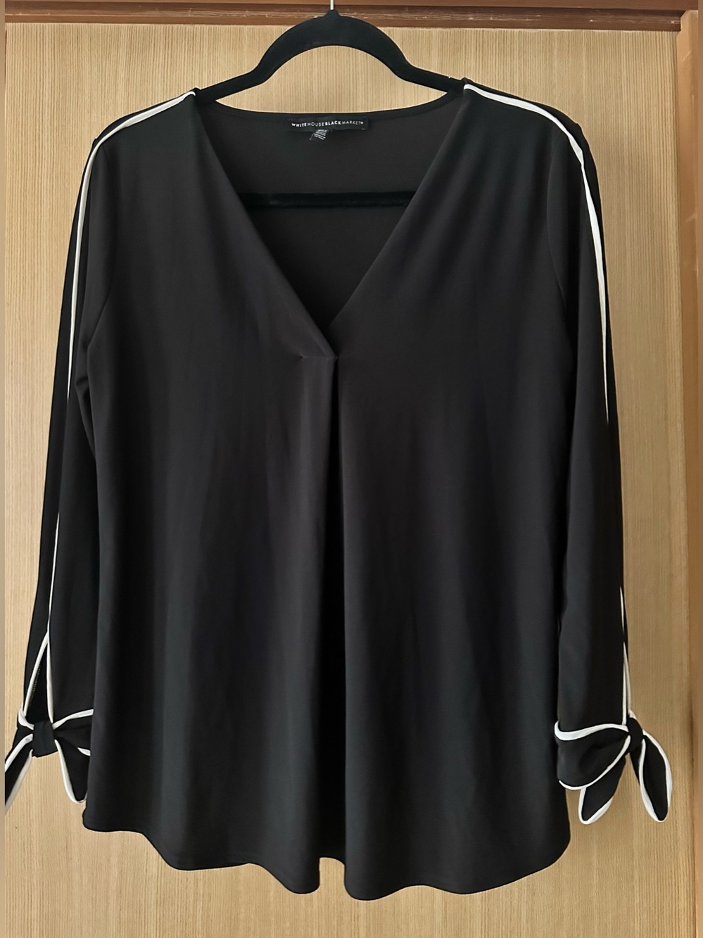 *4 tops for $10* - Picture 2 of 4